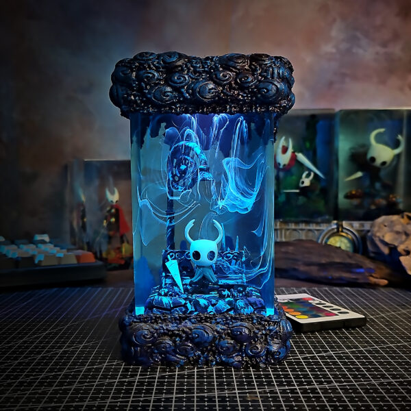 Hollow Knight V1 Resin Lamp