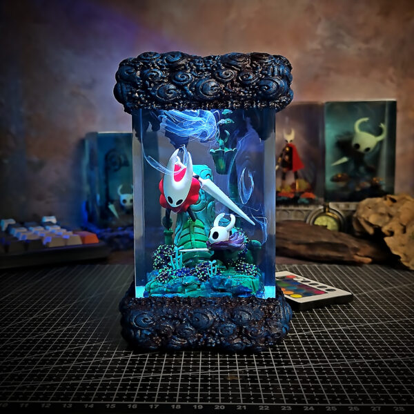 Knight & Hornet Resin Lamp