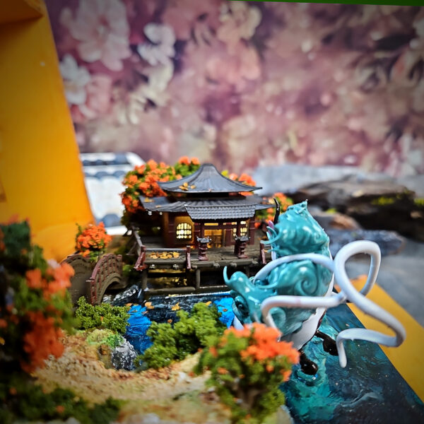 Torii Haku resin Lamp Box